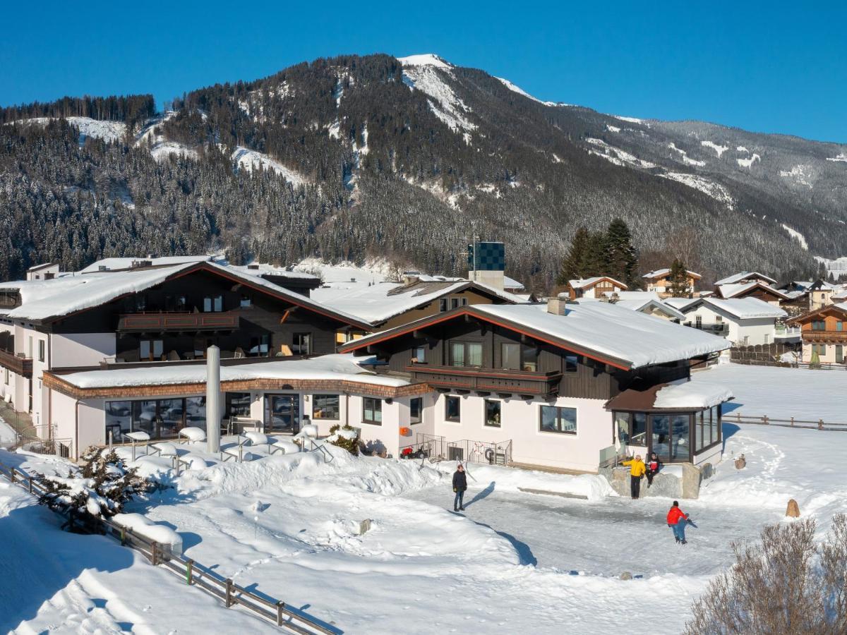 Hotel Quehenberger Майсхофен Экстерьер фото